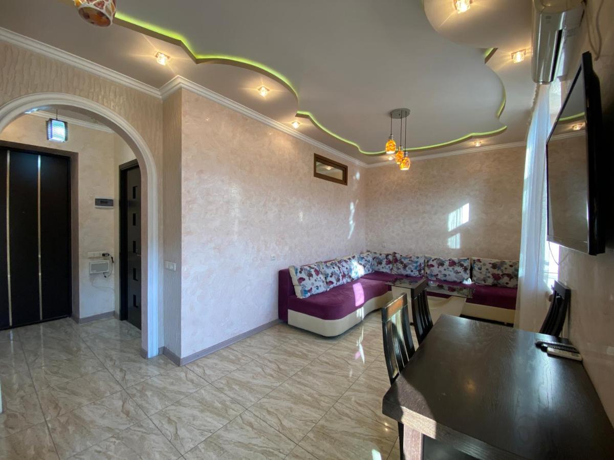 Amiryan Street 1 Bedroom Deluxe Apartment With Balcony Am104 Jerevan Eksteriør bilde