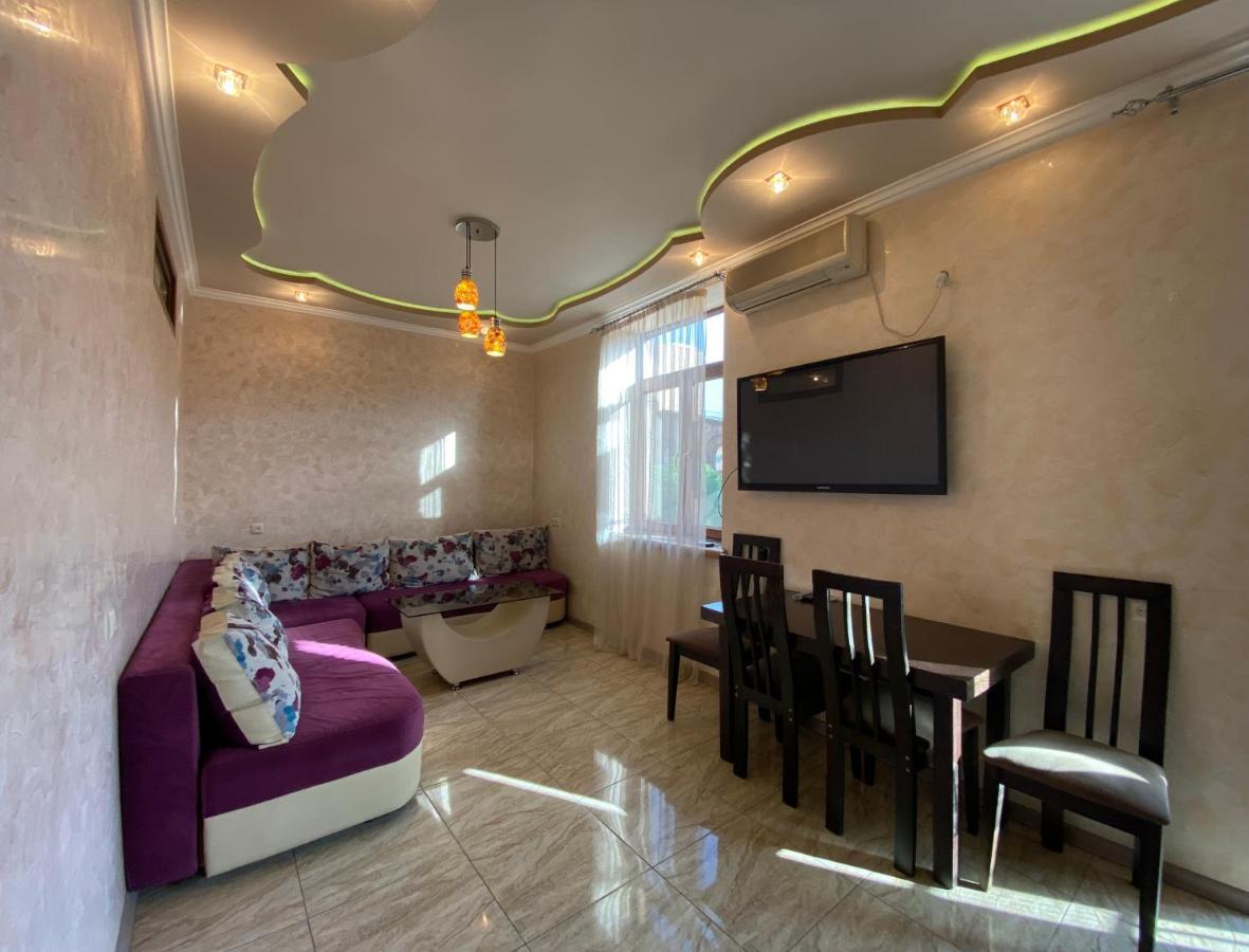 Amiryan Street 1 Bedroom Deluxe Apartment With Balcony Am104 Jerevan Eksteriør bilde