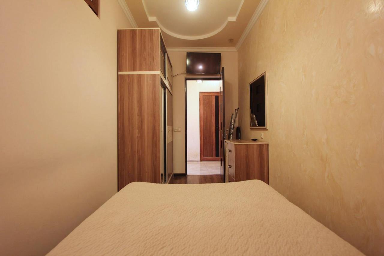 Amiryan Street 1 Bedroom Deluxe Apartment With Balcony Am104 Jerevan Eksteriør bilde