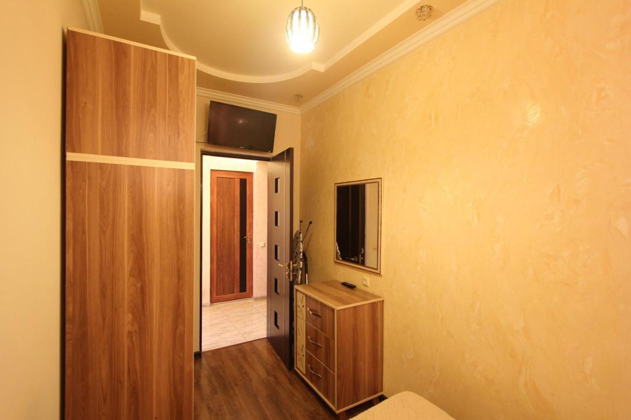 Amiryan Street 1 Bedroom Deluxe Apartment With Balcony Am104 Jerevan Eksteriør bilde